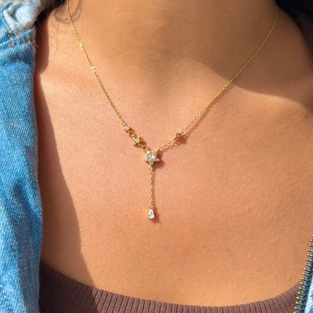 DROP STAR NECKLACE