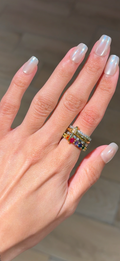 Colored layers ring