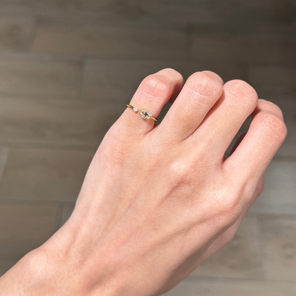 EYE PINKY RING