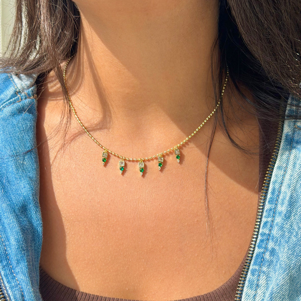 EMERALD STONES NECKLACE