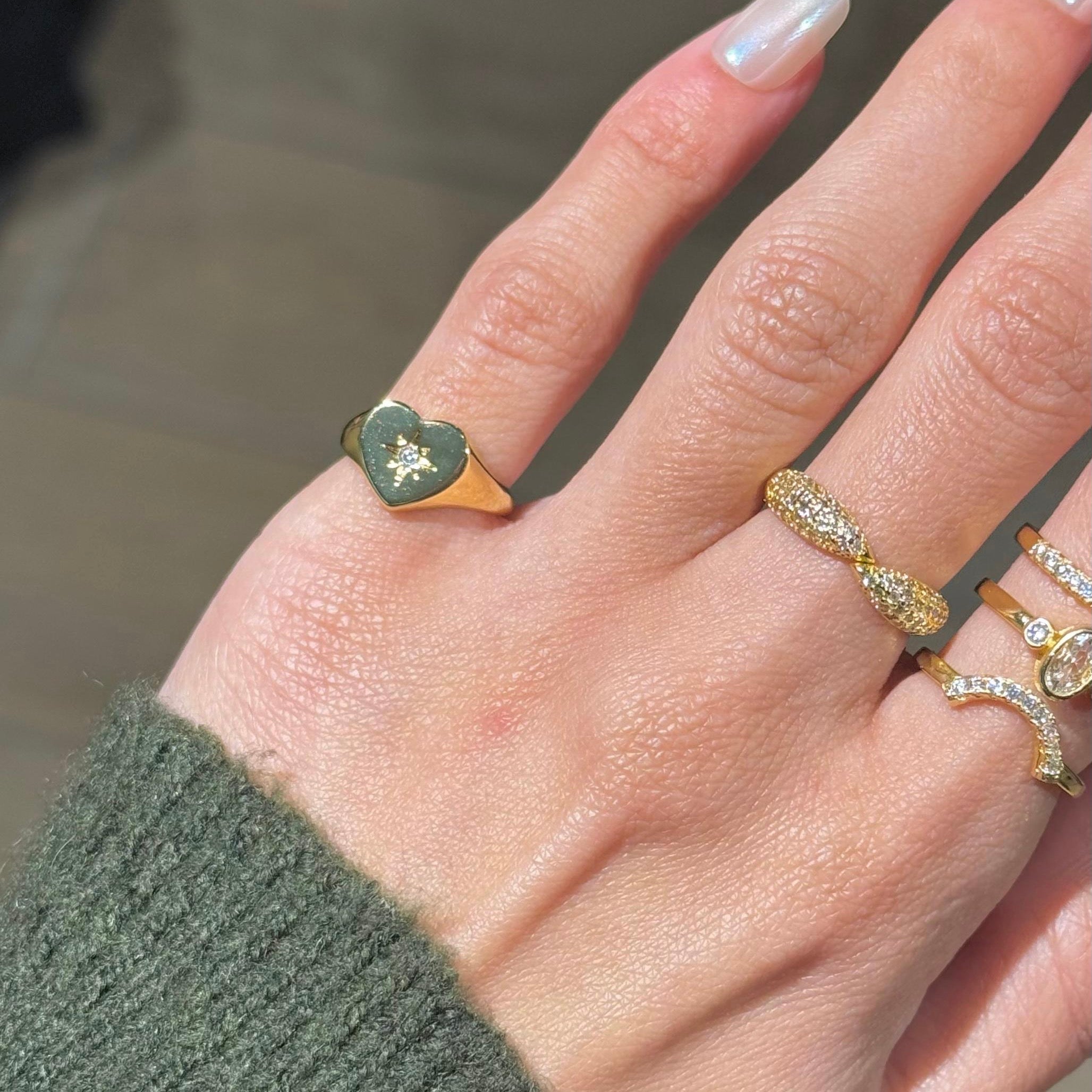 HEART STAR PINKY RING