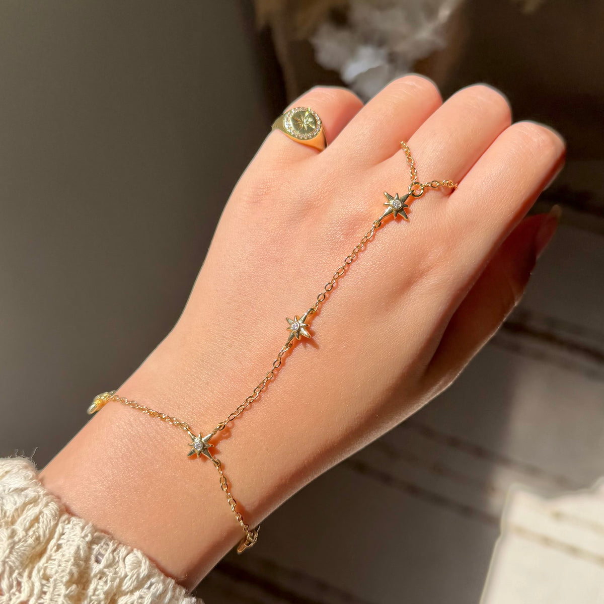 ASTER HAND CHAIN