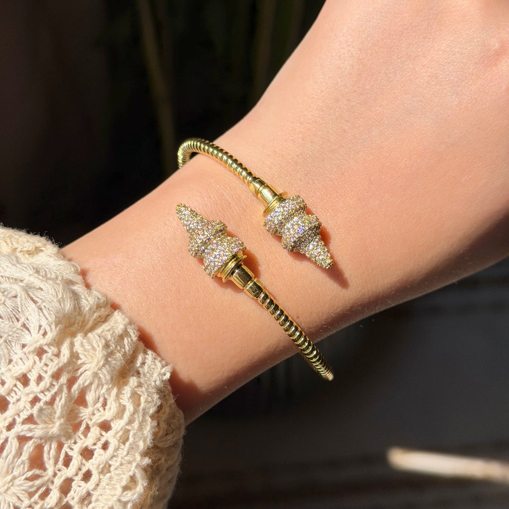 Diamond arrows bangle