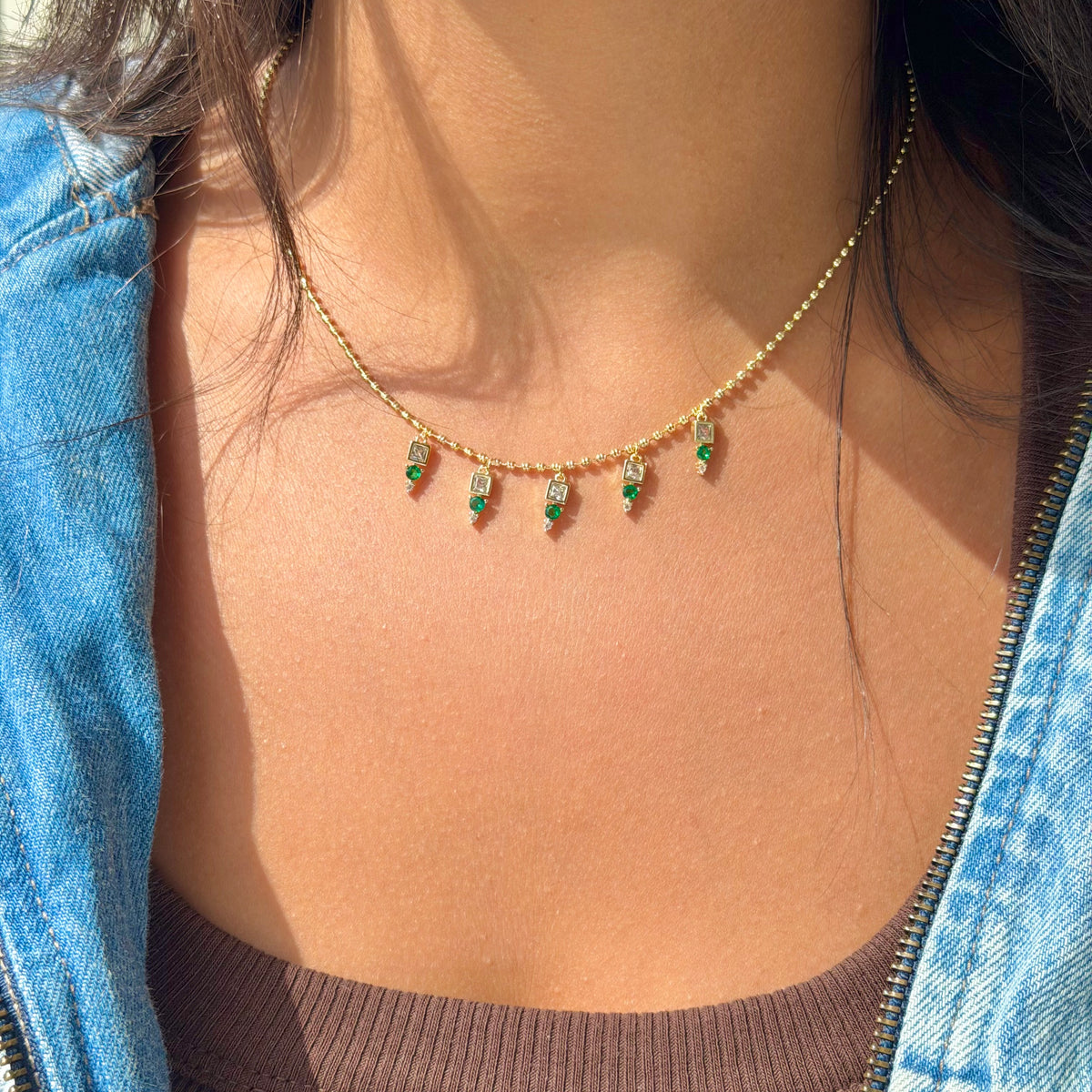 EMERALD STONES NECKLACE