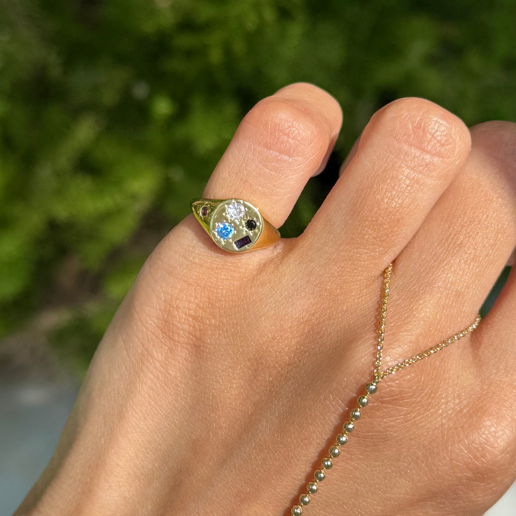 COLORFUL PINKY RING
