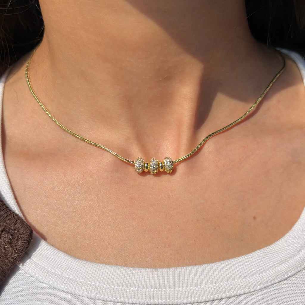 ELORA NECKLACE