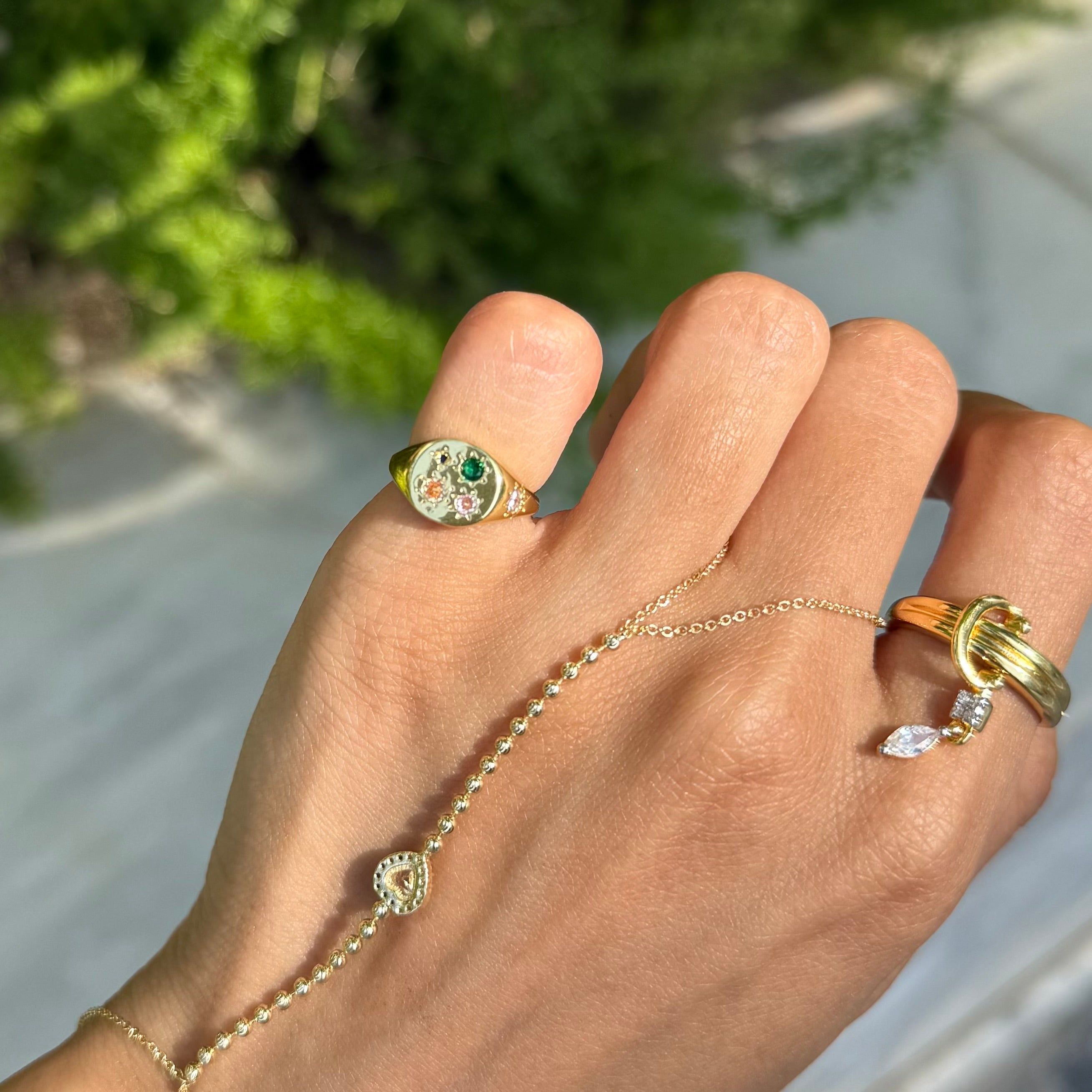 COLORFUL PINKY RING