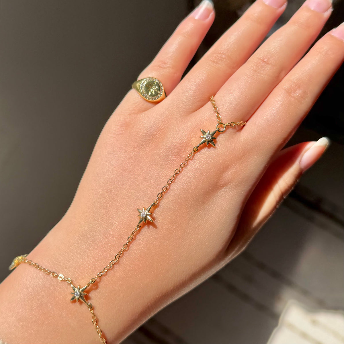 ASTER HAND CHAIN