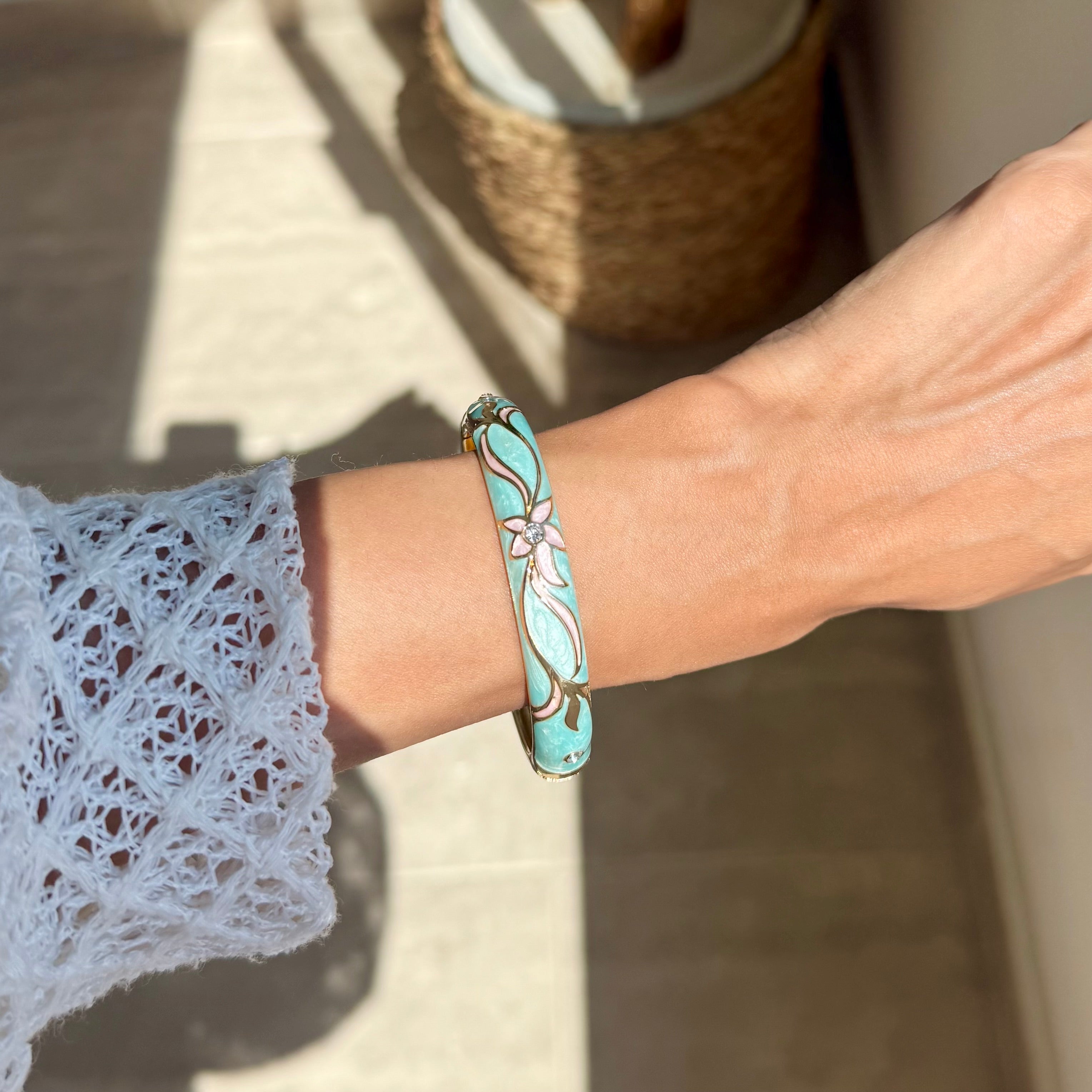 Floral bangle