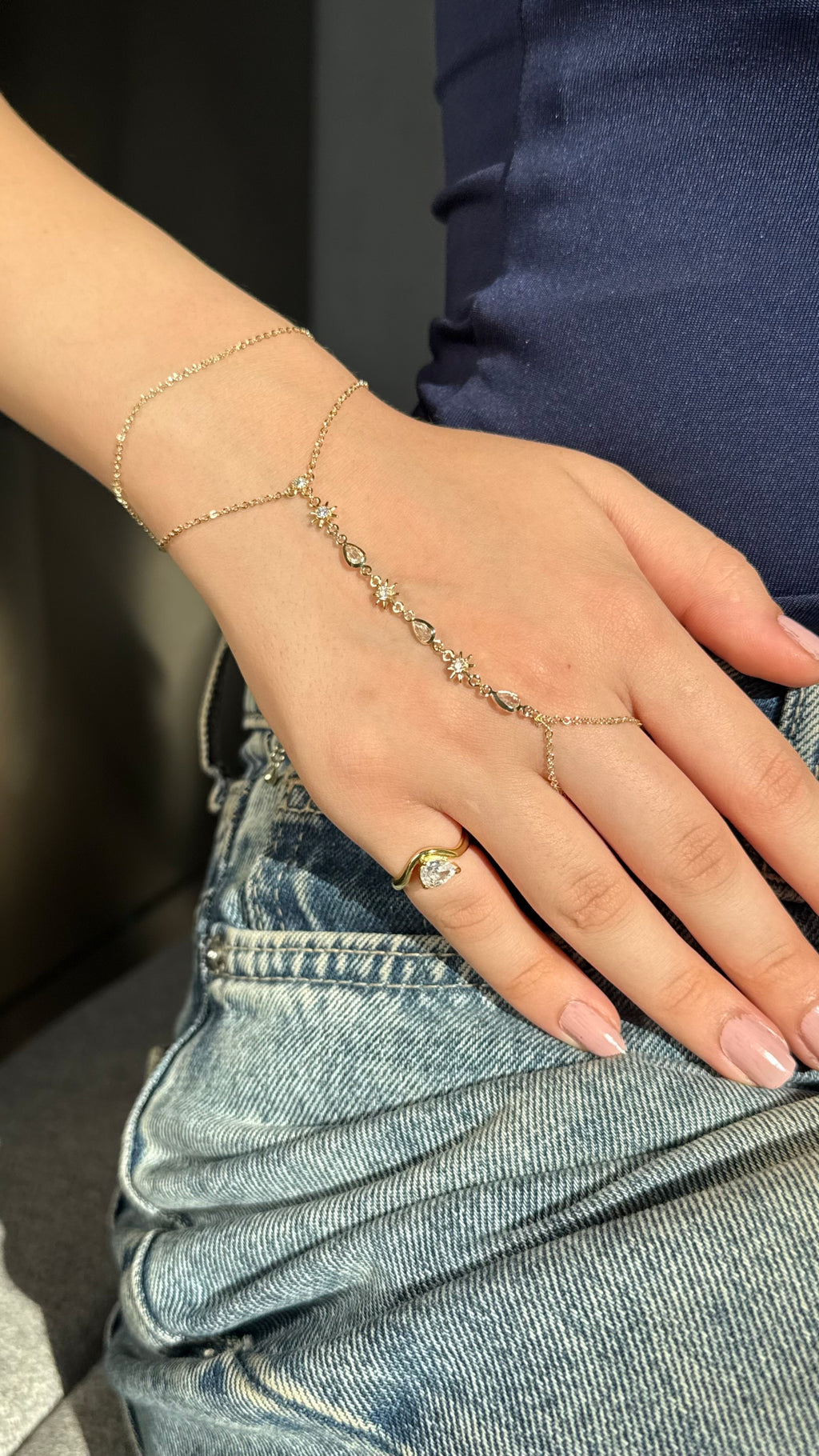 AURÈLIE HAND CHAIN