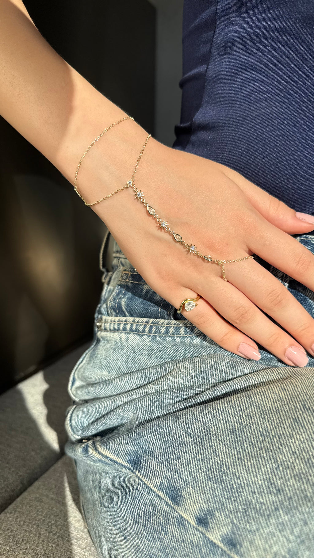 AURÈLIE HAND CHAIN