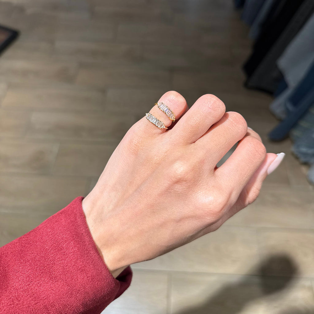 Minimal shine pinky ring