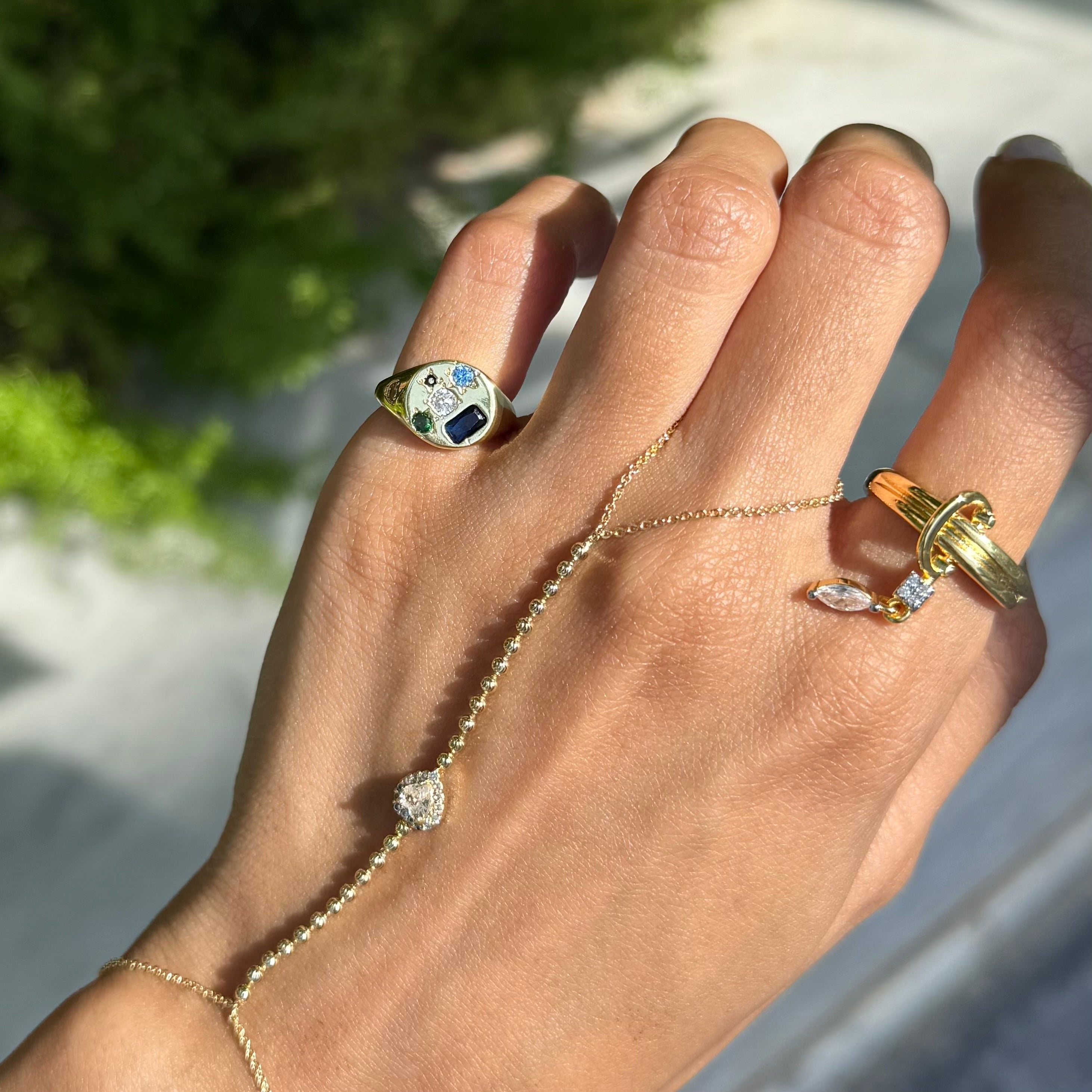 COLORFUL PINKY RING