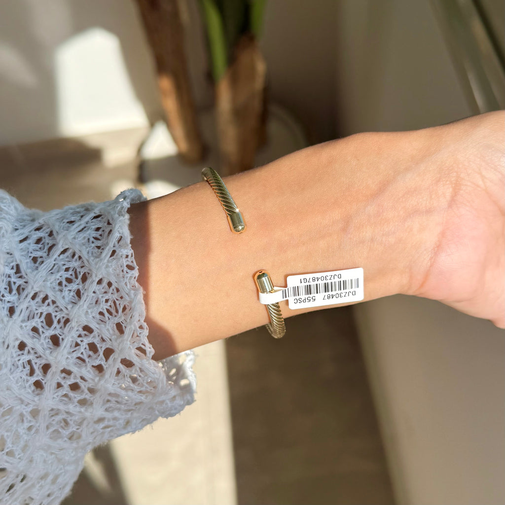 Twist & Sparkle Bangle