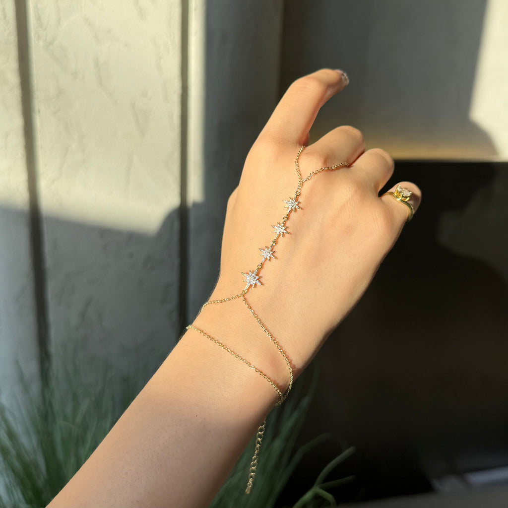 Twinkle hand chain