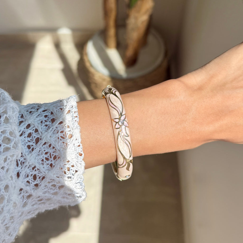 Floral bangle