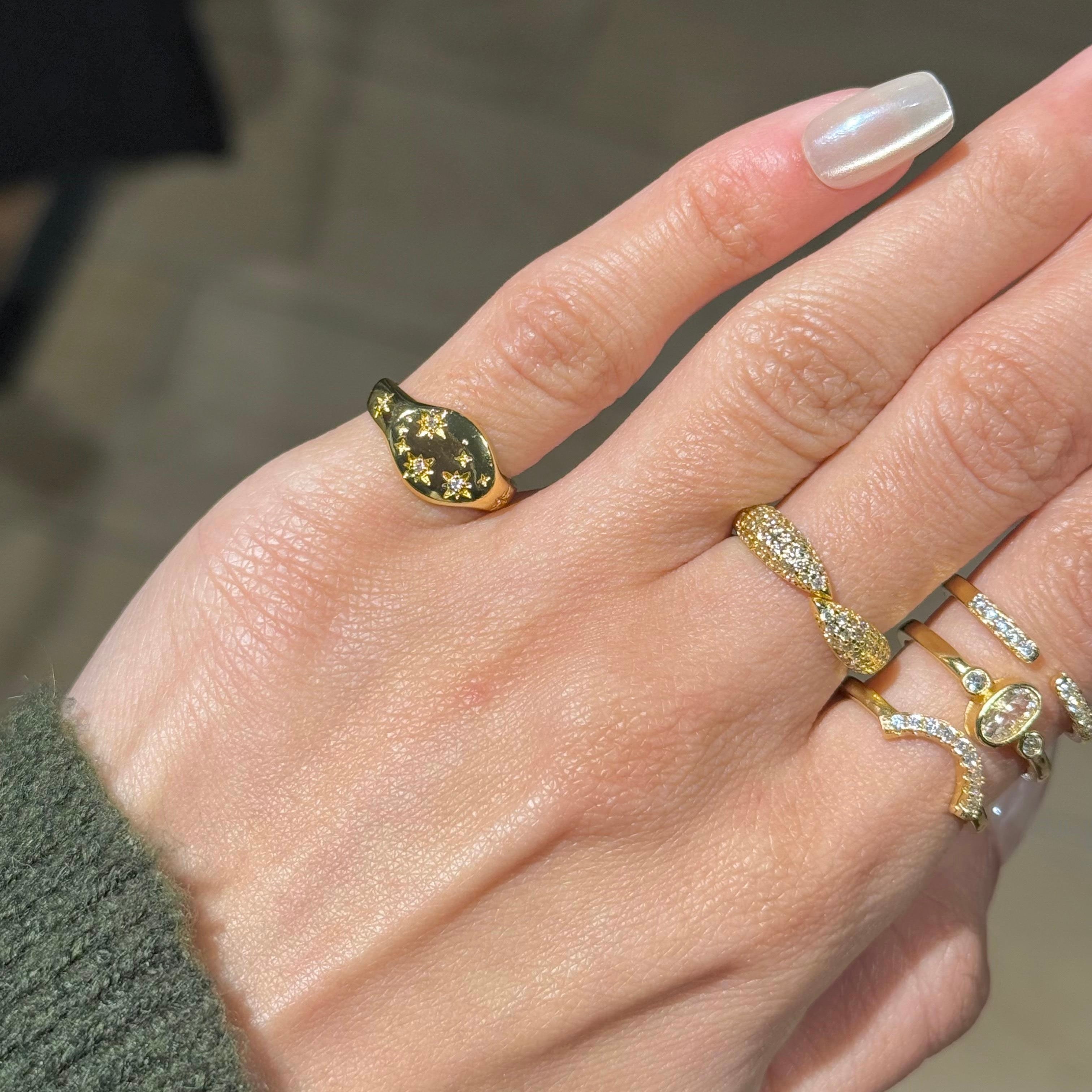 STARS PINKY RING