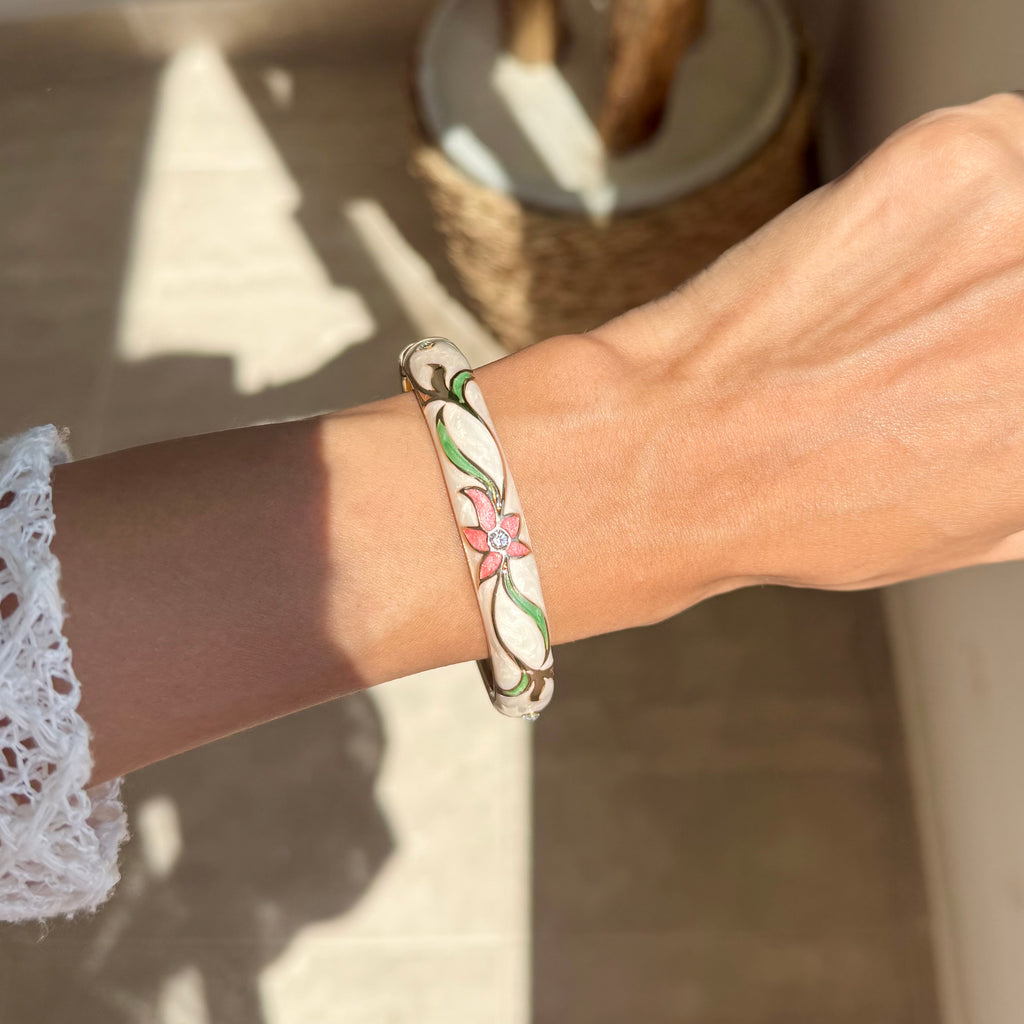 Floral bangle