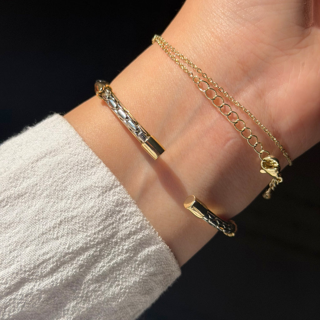 RIVOLI BANGLE