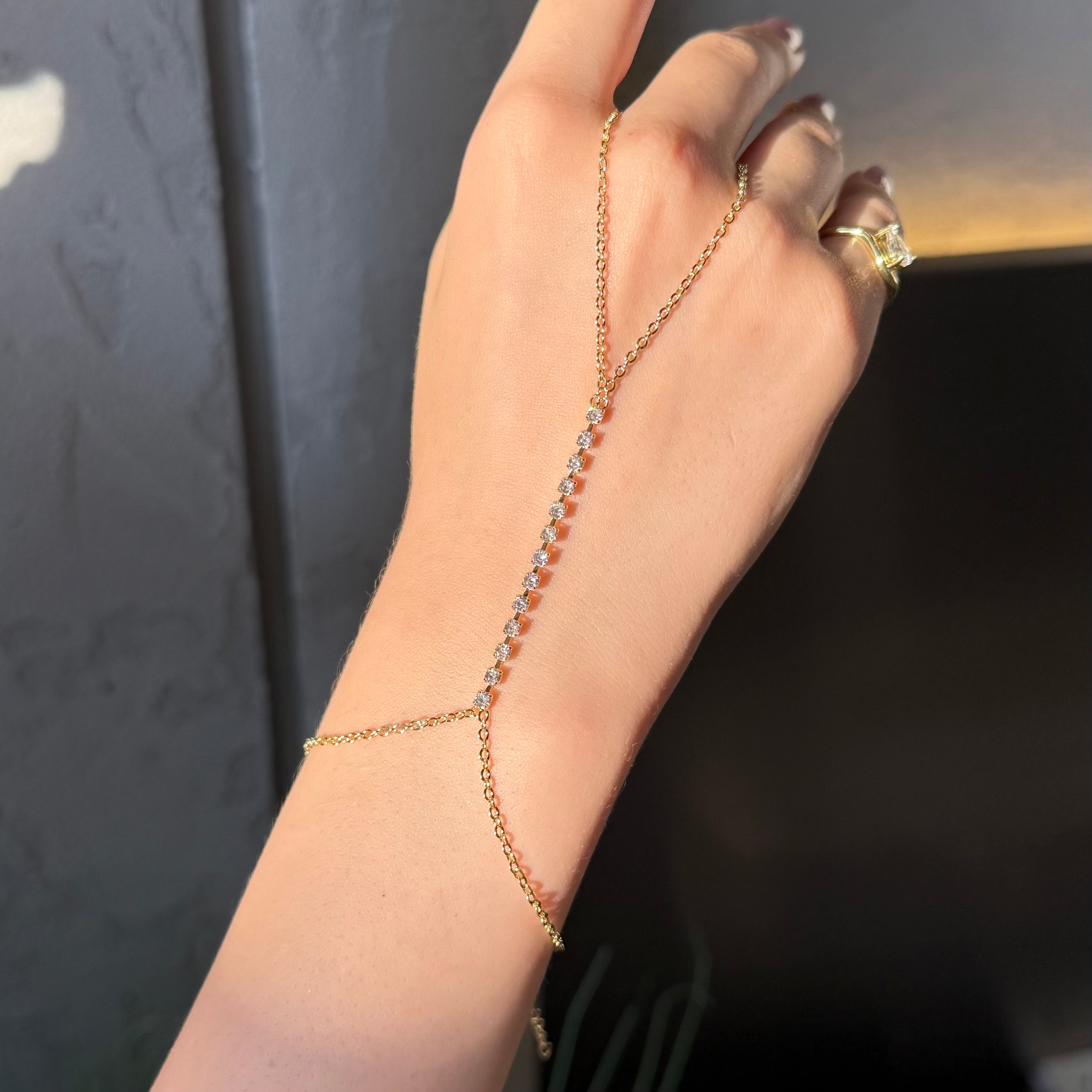 Diamond hand chain