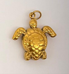 Textured turtle charm