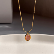 Oval stone necklace