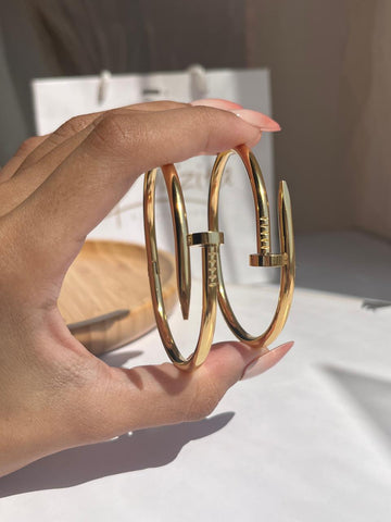 Nail Bangle