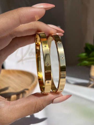 Starry crystal bangle