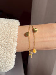 Golden hearts bracelet