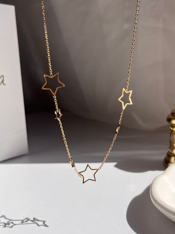 Golden stars necklace