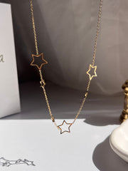 Golden stars necklace