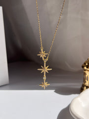 Diamond stars necklace