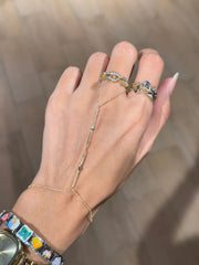 Tennis lobes hand chain