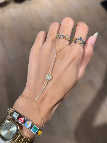Diamond eye hand chain