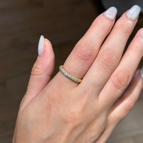 Gold diamond ring