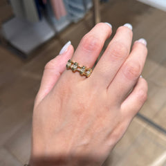 Raised stone ring