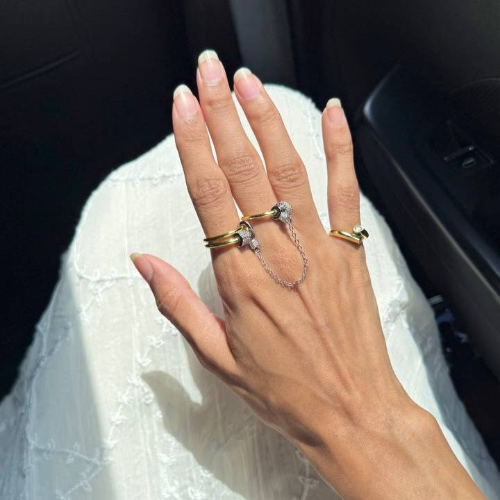 SYMMETRIA RING