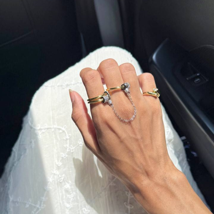 SYMMETRIA RING