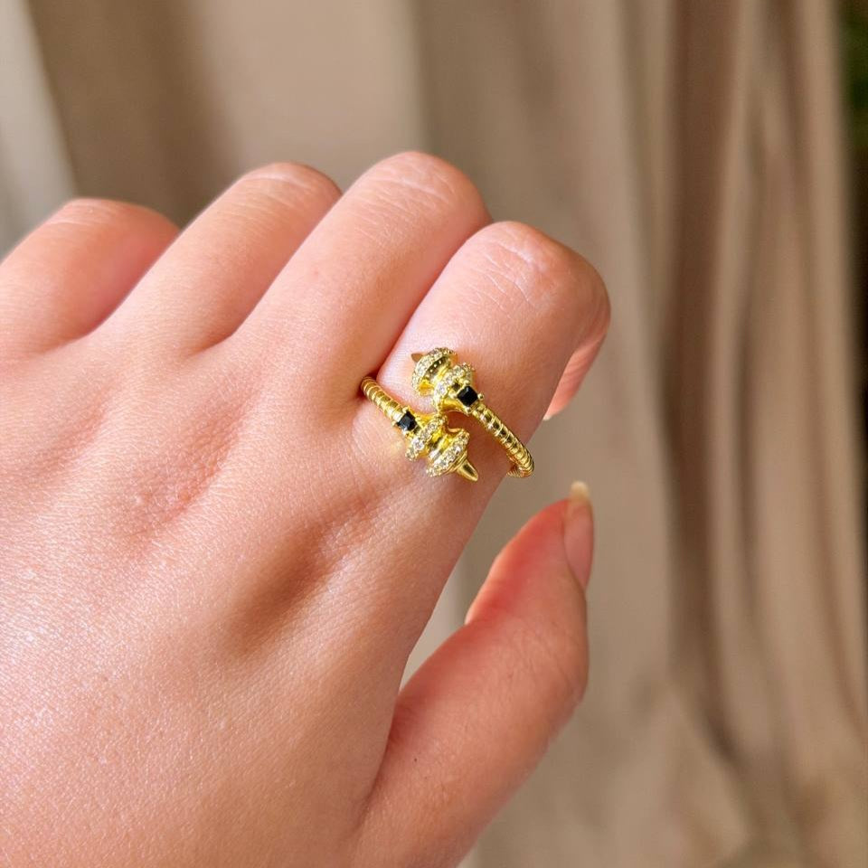 ELARA RING