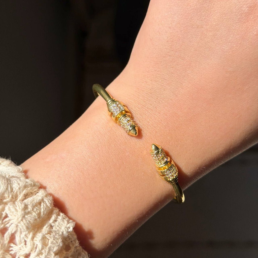 DIAMOND ARROWS BANGLE