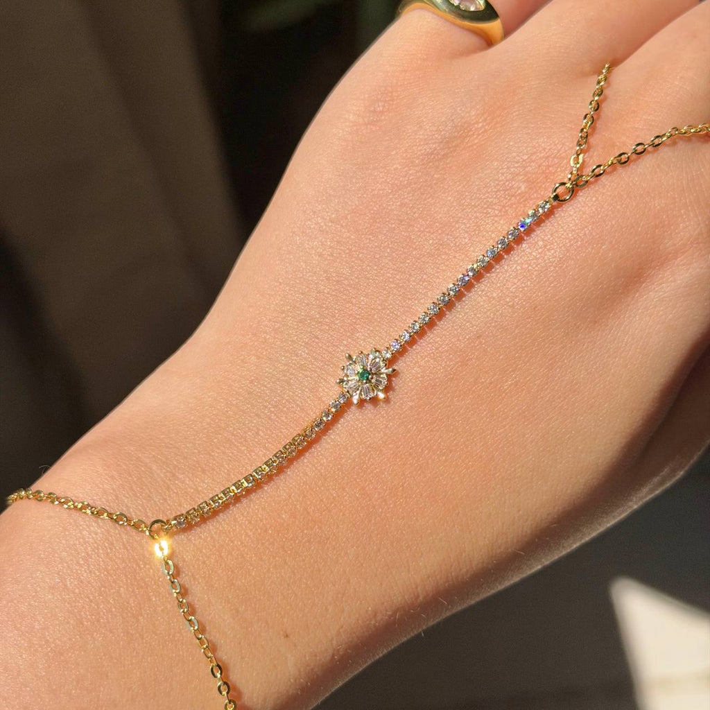 FLOWER HAND CHAIN