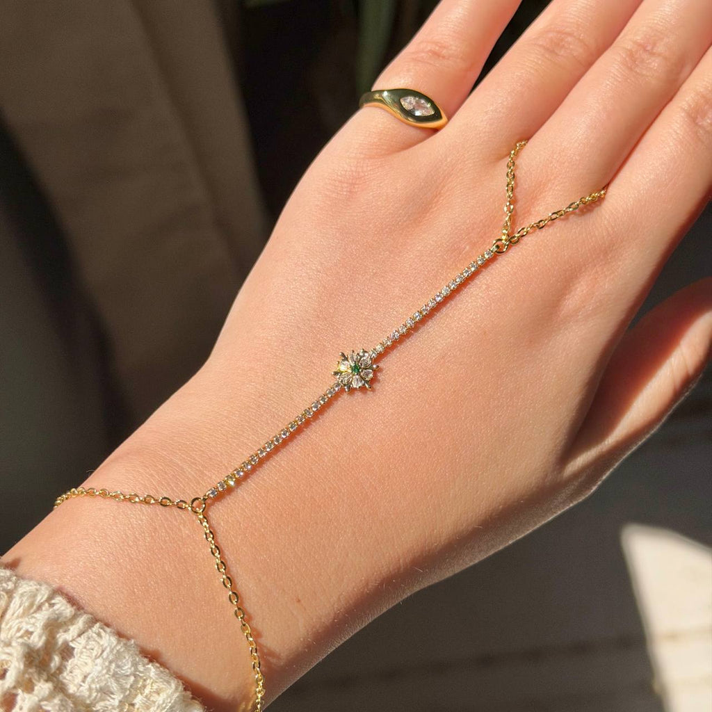 FLOWER HAND CHAIN