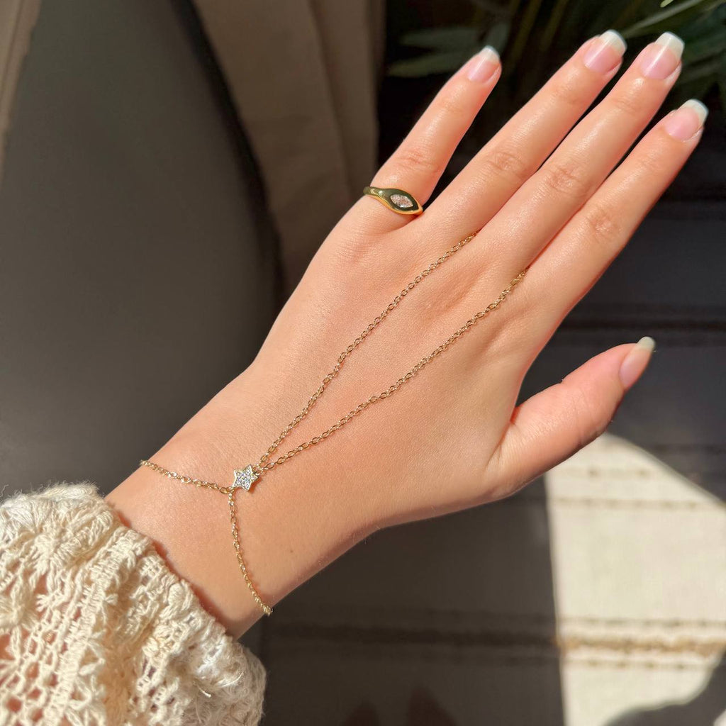 DIAMOND HAND CHAIN