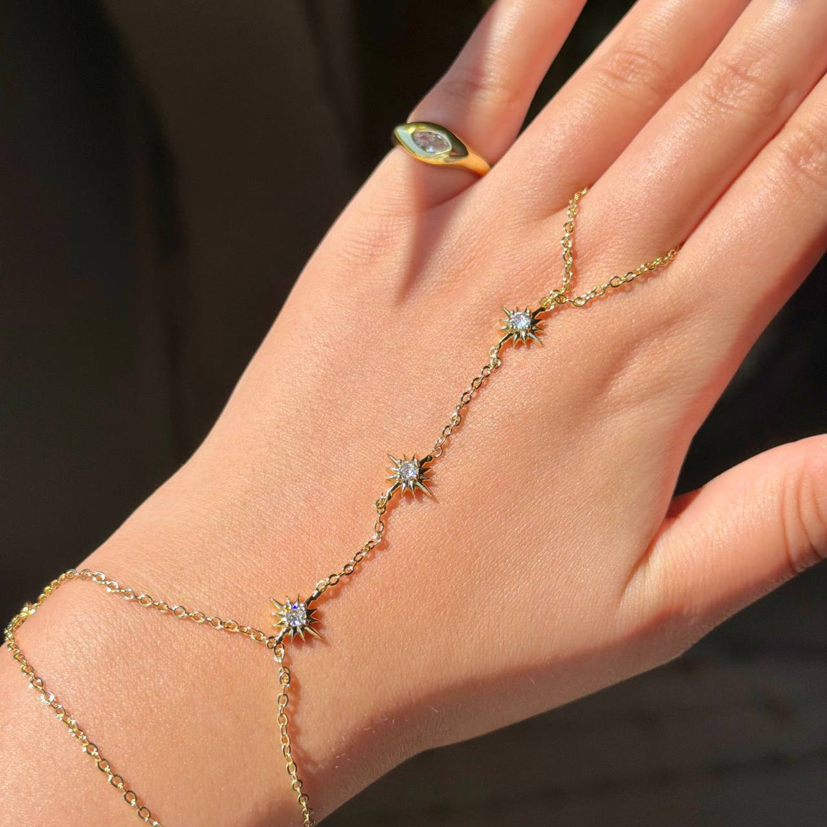 SUNFLOWER HAND CHAIN