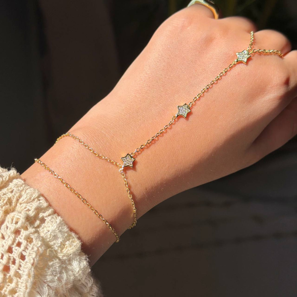 STARRY HAND CHAIN