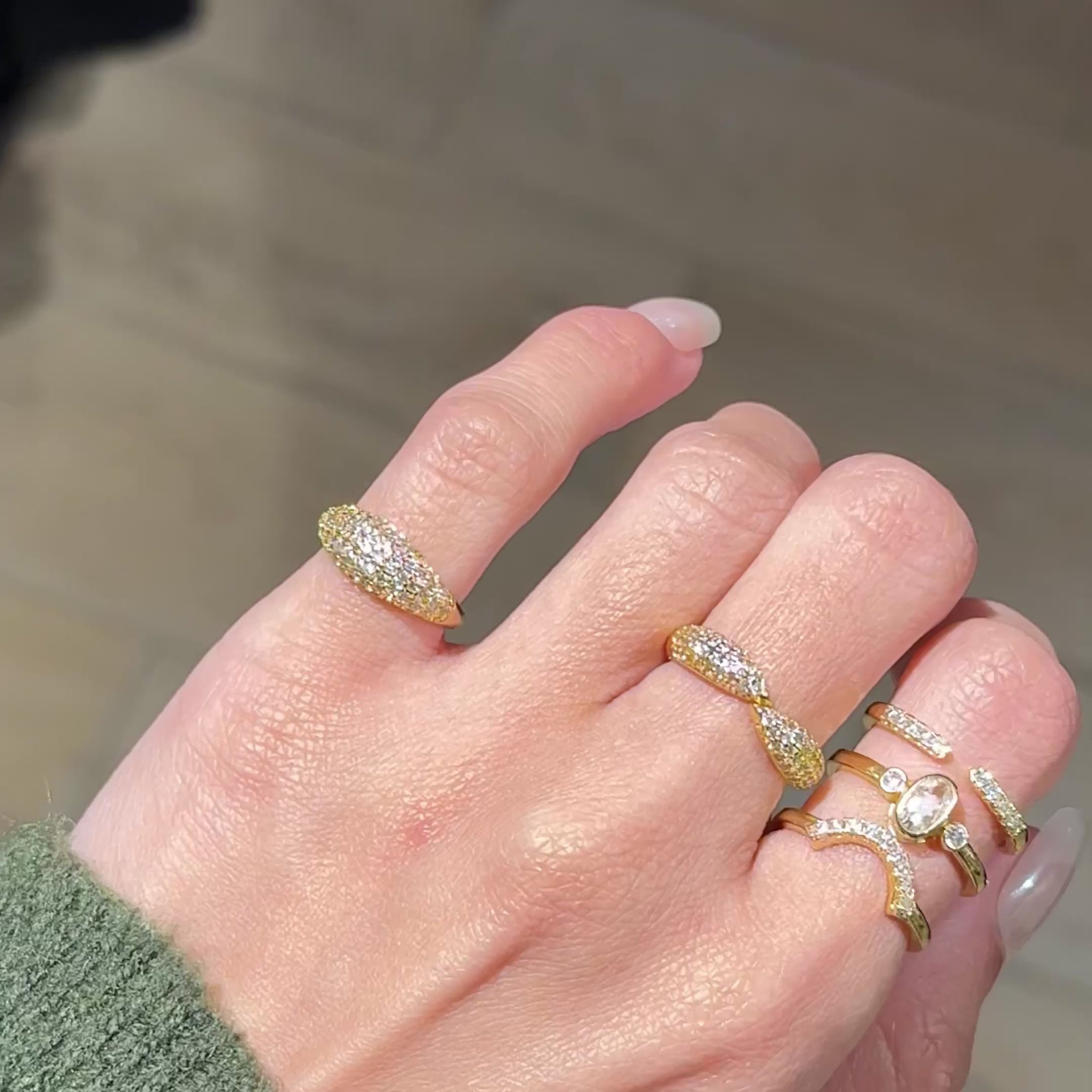 ICON PINKY RING
