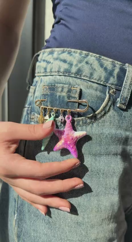 Seaaide charm pin