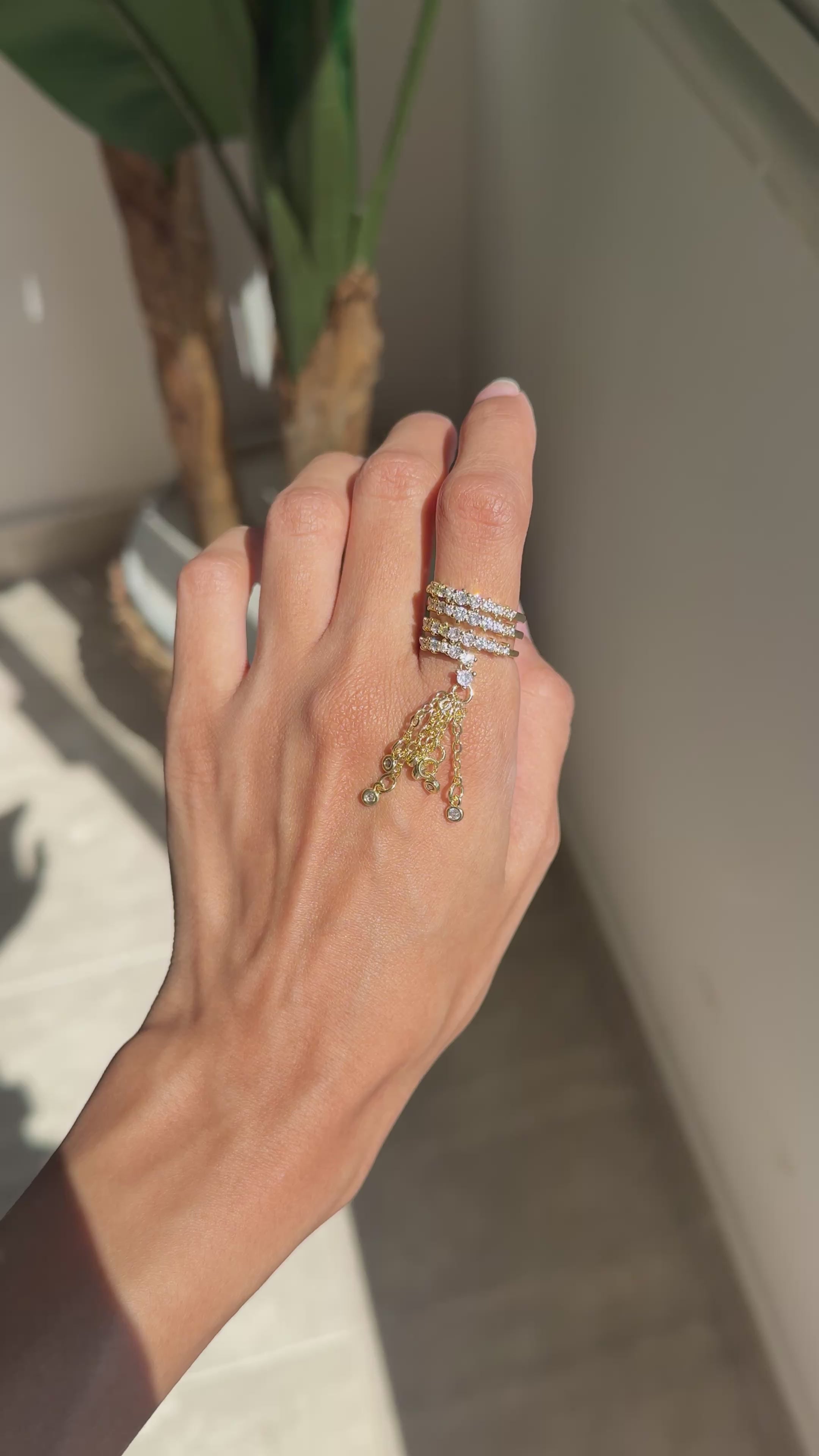 Layered diamond ring