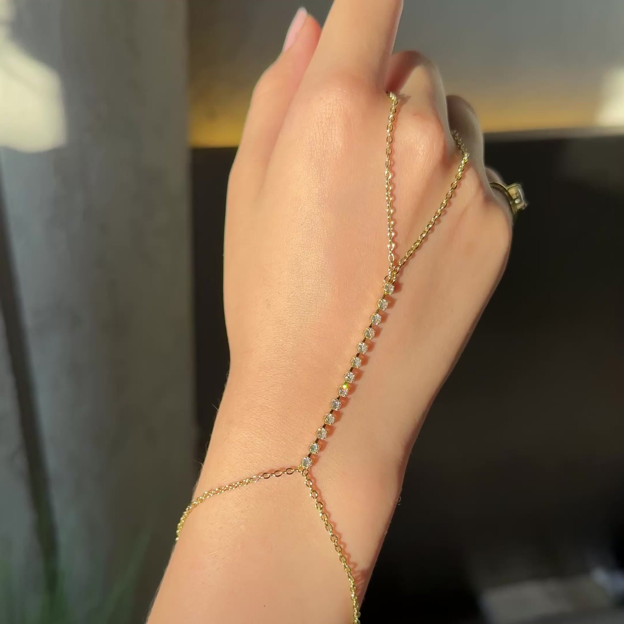 Diamond hand chain