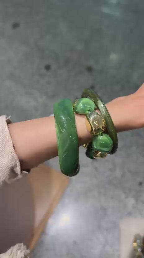 OLIVE BAGNELS